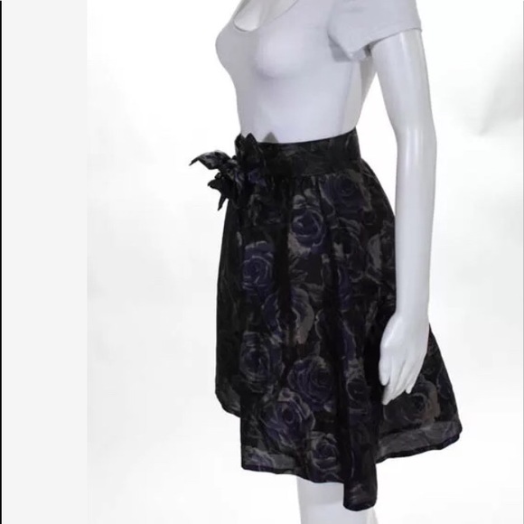Gorgeous Ungaro Floral Print Rosette Belted Skirt - Picture 2 of 5